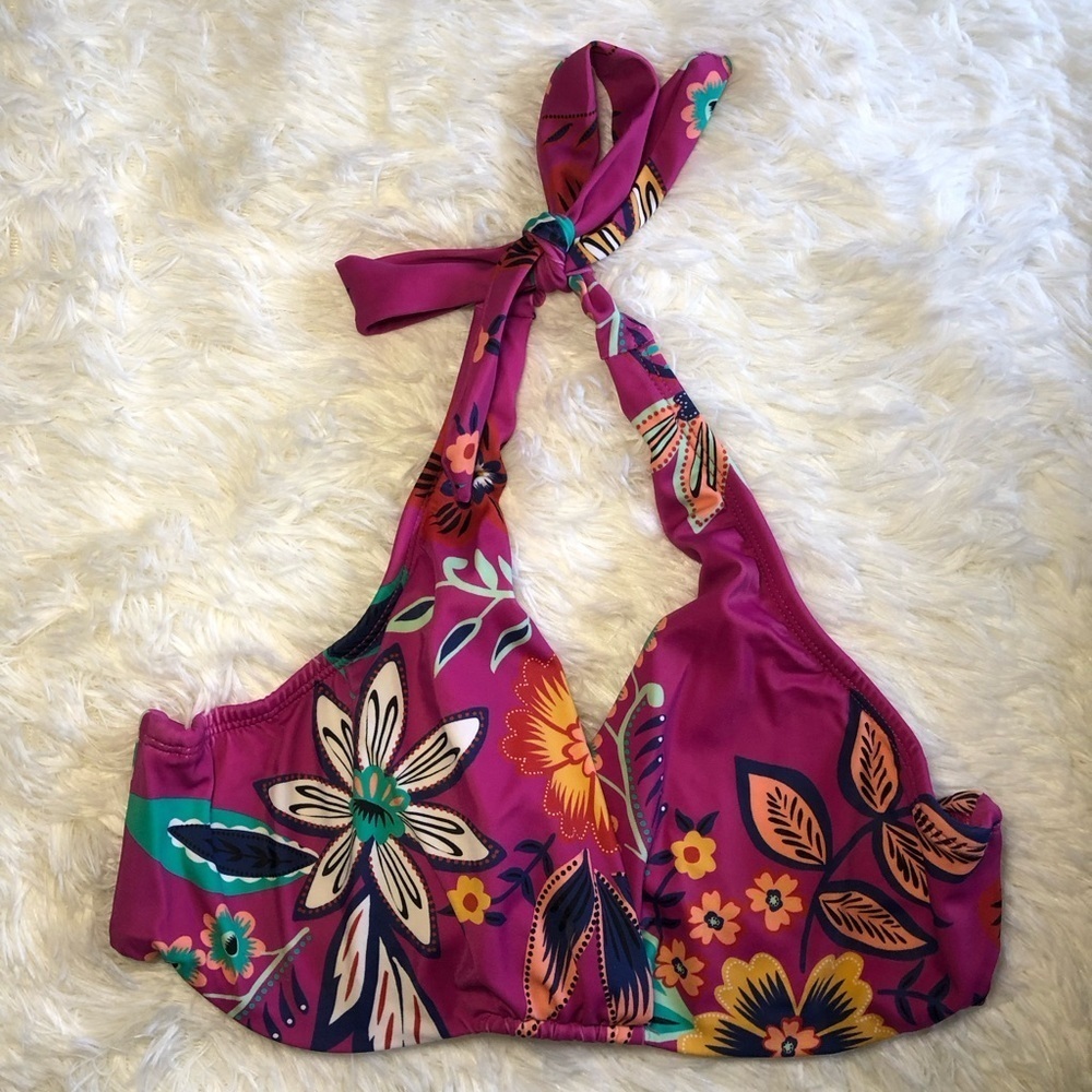 VENUS Magenta Floral Bikini Top NWOT Size DD - Picture 3 of 11